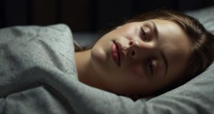 ¿Puedes realmente dormir con calcetines de compresión? Descubre los consejos de los expertos ¿Puedes realmente dormir con calcetines de compresión? Descubre los consejos de los expertos